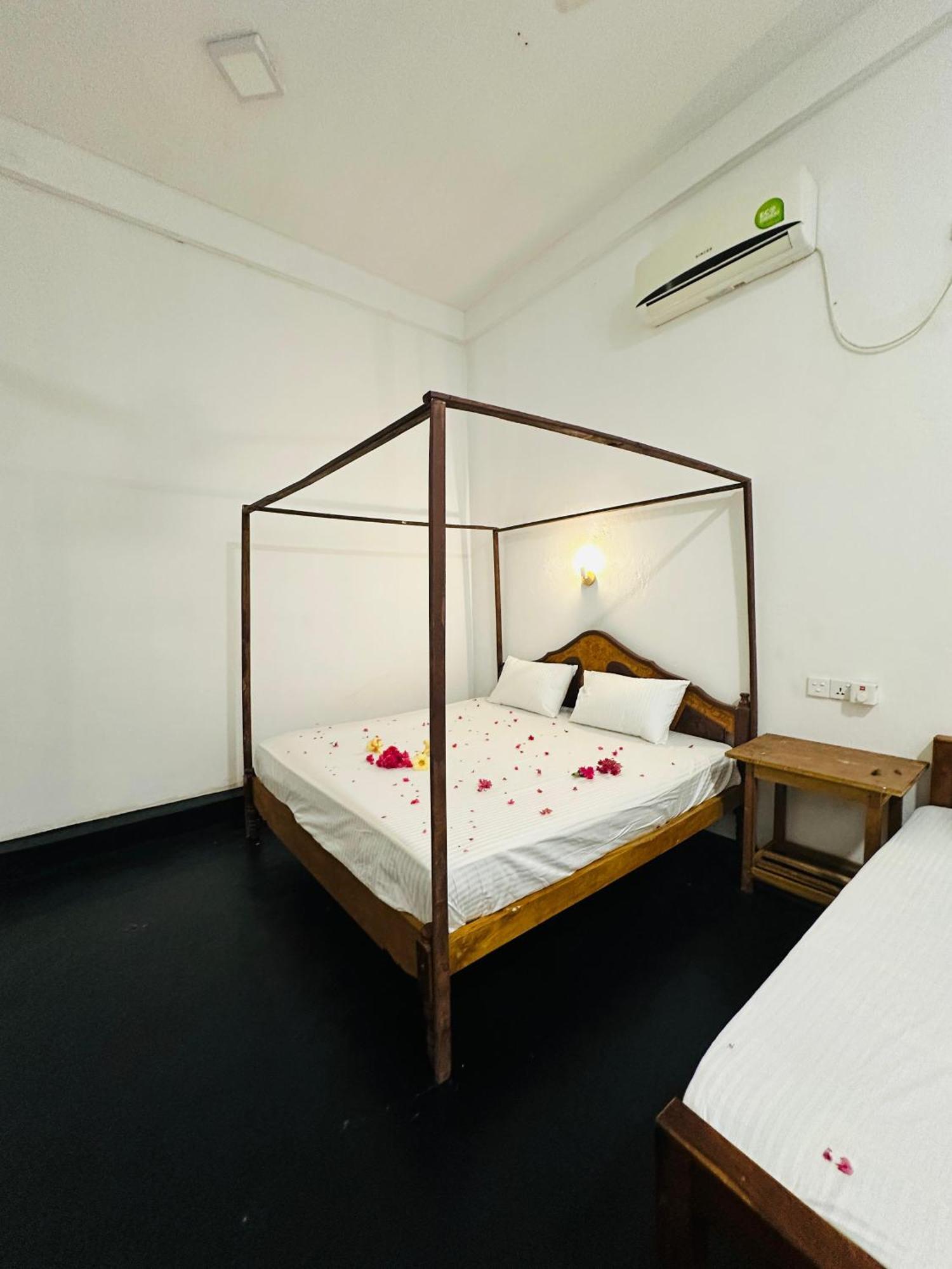 Arugambay Village Vịnh Arugam Phòng bức ảnh